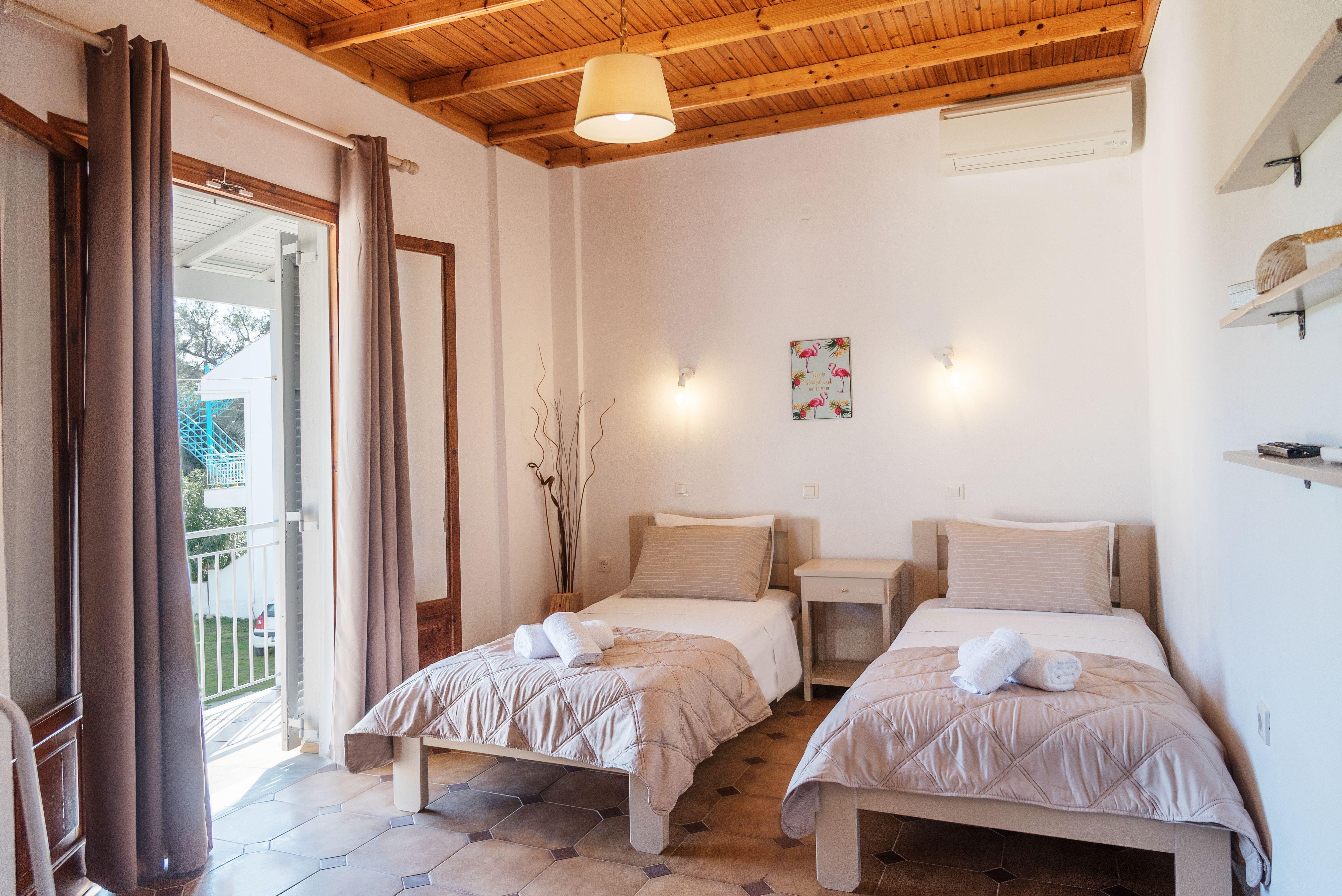 Three Seasons Apartment Kavos Bagian luar foto