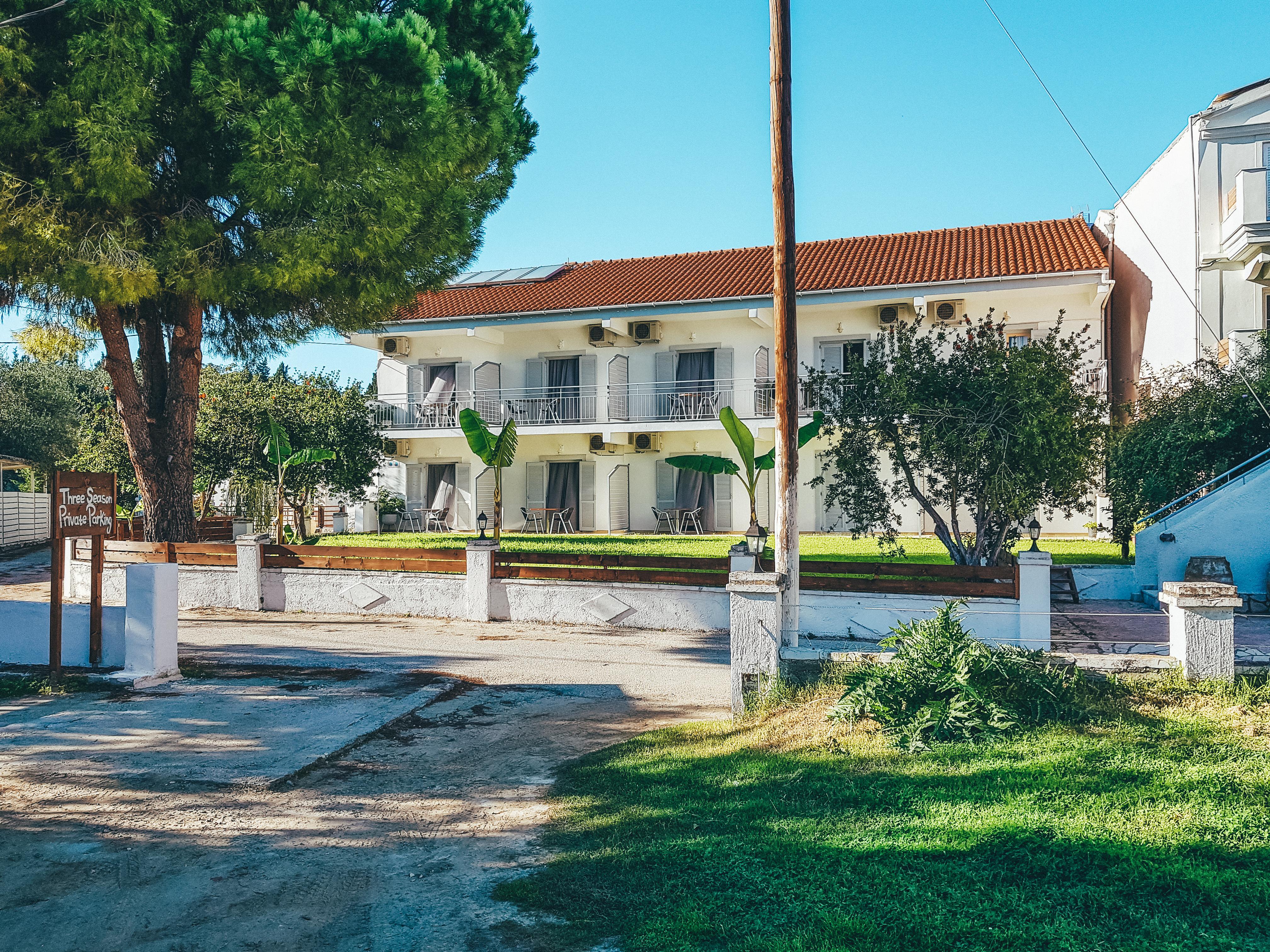 Three Seasons Apartment Kavos Bagian luar foto