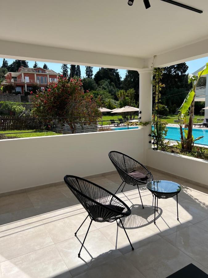 Three Seasons Apartment Kavos Bagian luar foto
