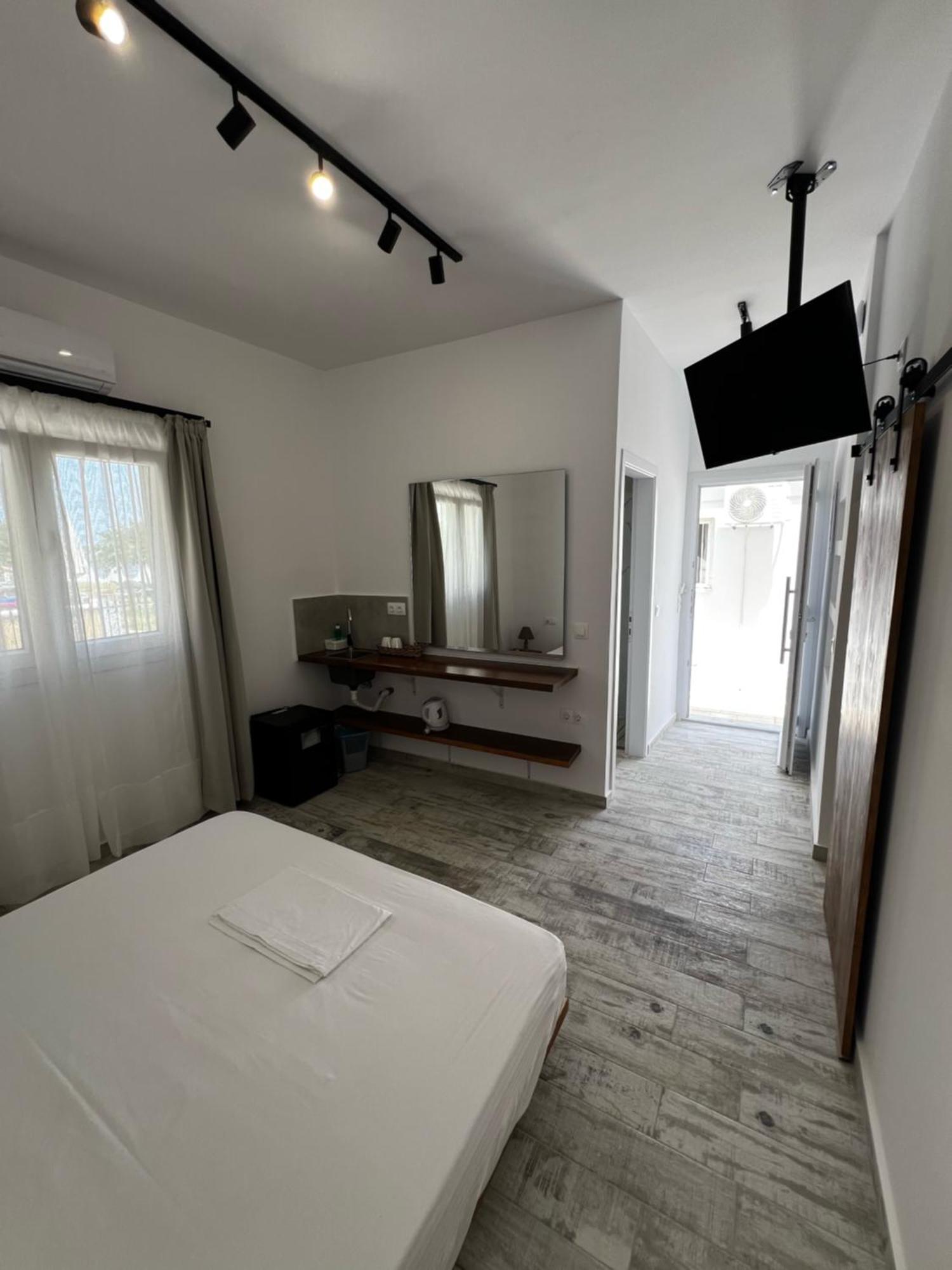 Three Seasons Apartment Kavos Bagian luar foto