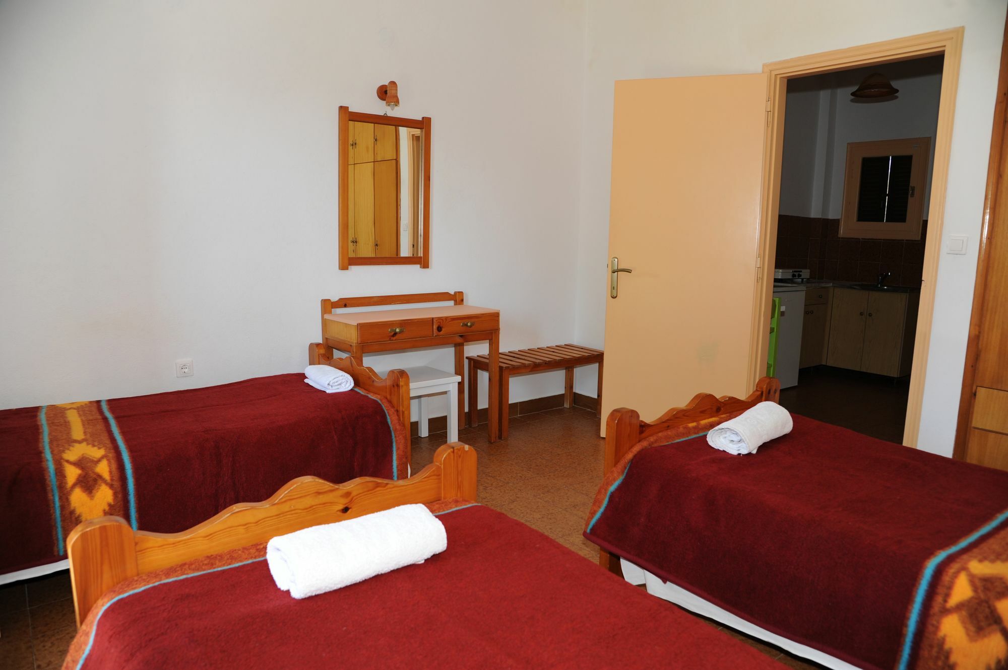 Three Seasons Apartment Kavos Bagian luar foto